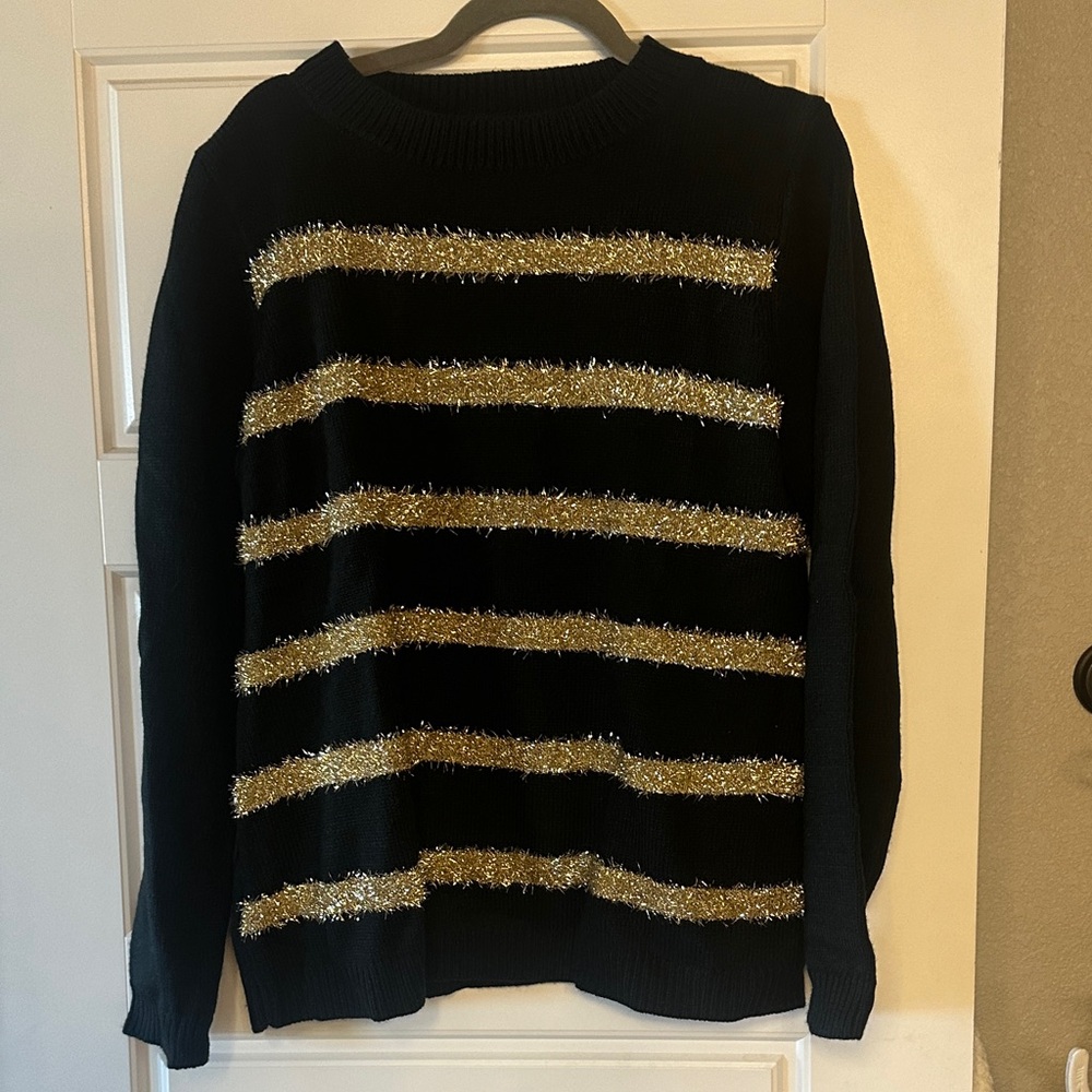 ANDREE BY UNIT Black Sweater with Gold Stripes